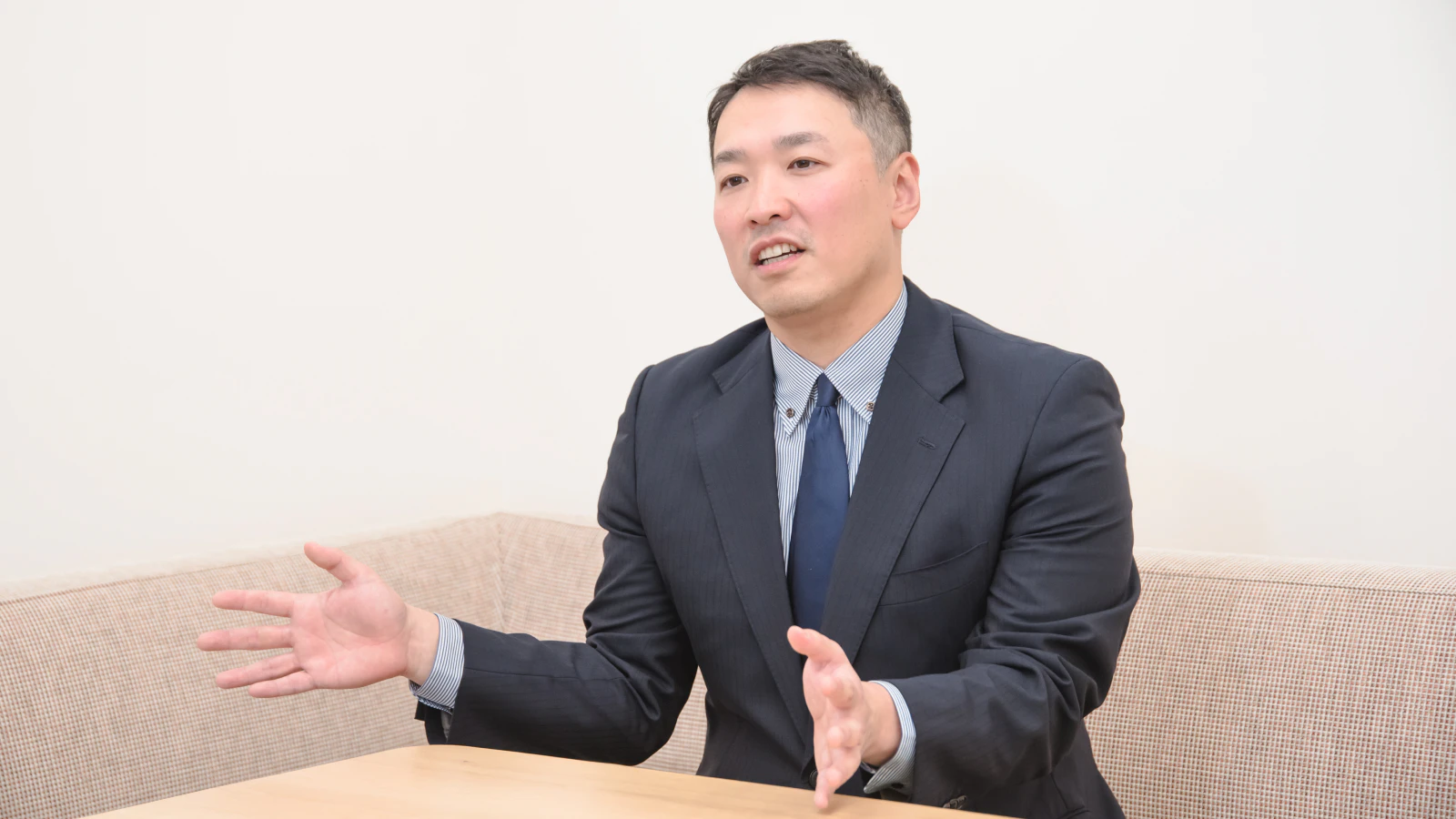 棚橋氏